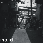 Jualan di Pinggir Jalan: Fenomena, Tantangan, dan Potensinya